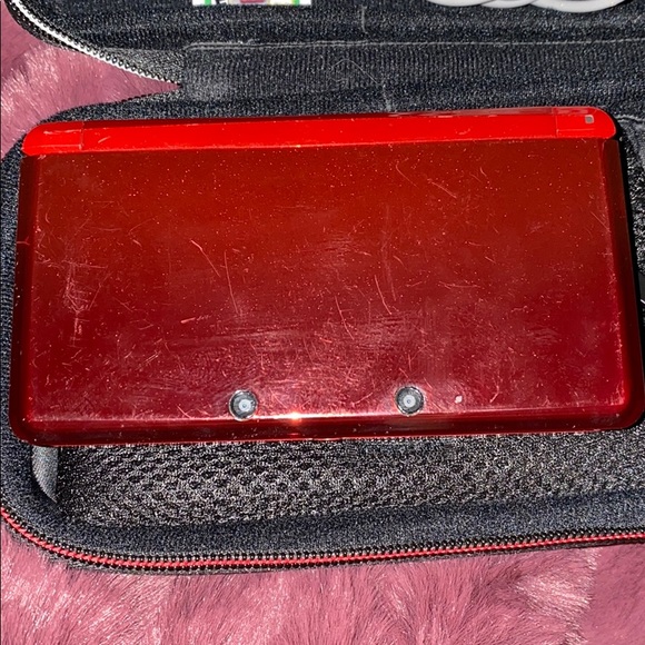 Nintendo 3DS Flame Red + Game, Charger, Case!! - Picture 6 of 8